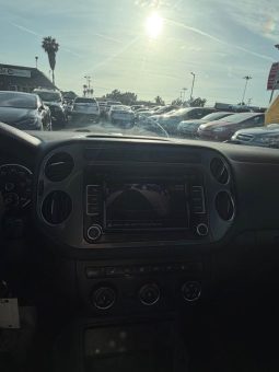 
										2015 Volkswagen tiguan full									
