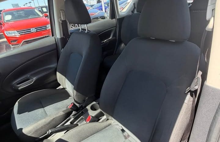 
								2018 Nissan versa note full									