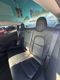 
										2020 Tesla model 3 Long Range Sedan 4D full									