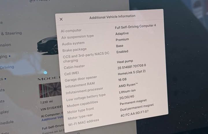
								2025 Tesla model s Plaid Sedan 4D full									