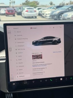 
										2025 Tesla model s Plaid Sedan 4D full									