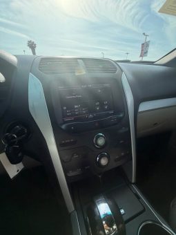 
										2015 Ford explorer full									