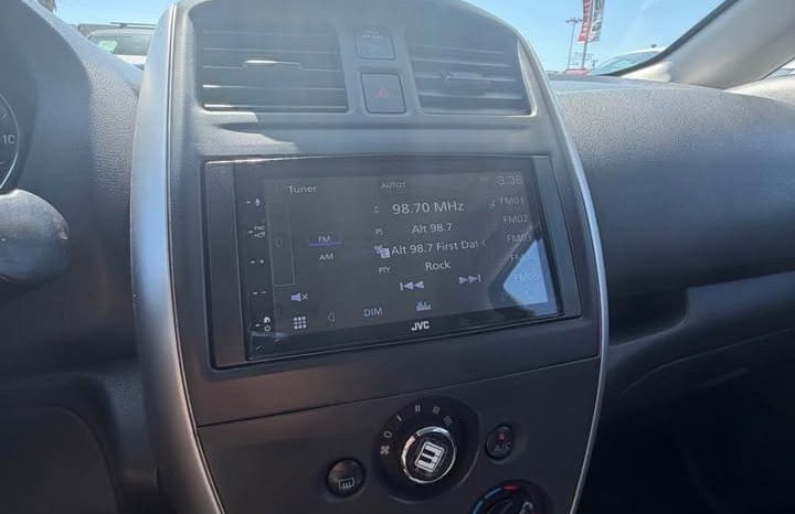 
								2018 Nissan versa note full									