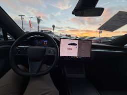 
										2025 Tesla model s Plaid Sedan 4D full									