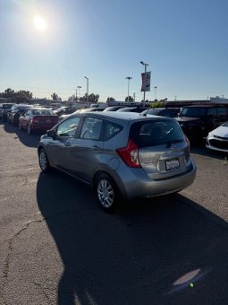 
										2015 Nissan versa note full									