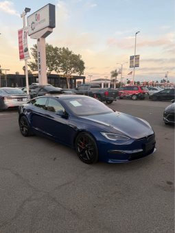 
										2025 Tesla model s Plaid Sedan 4D full									
