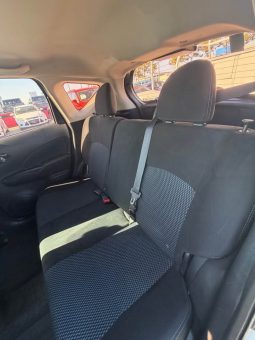 
										2015 Nissan versa note full									