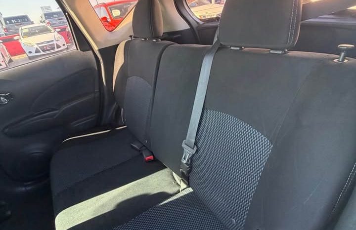 
								2015 Nissan versa note full									