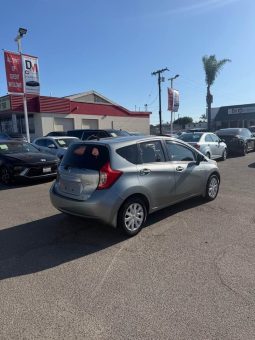 
										2015 Nissan versa note full									
