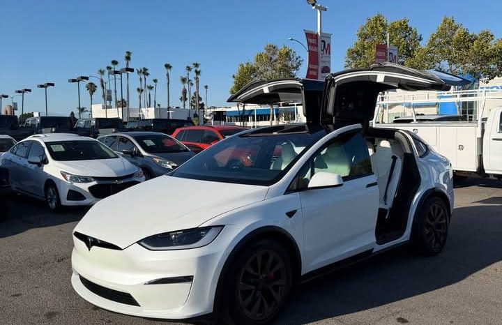 
								2024 Tesla model x Plaid Sport Utility 4D full									