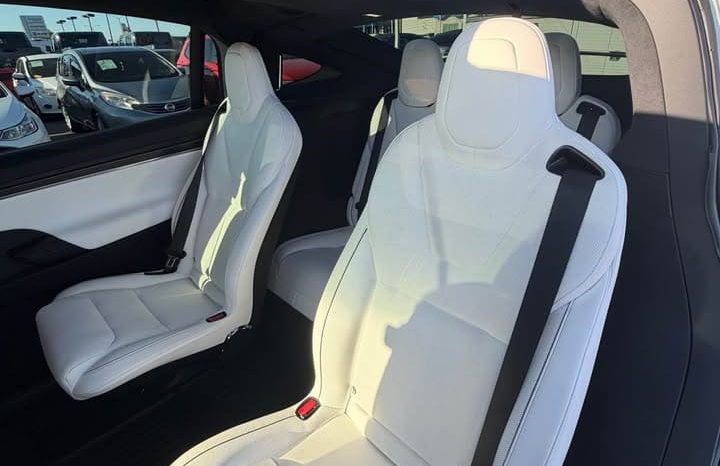 
								2024 Tesla model x Plaid Sport Utility 4D full									