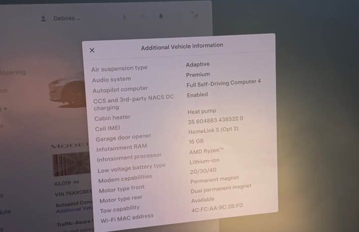 
								2024 Tesla model x Plaid Sport Utility 4D full									