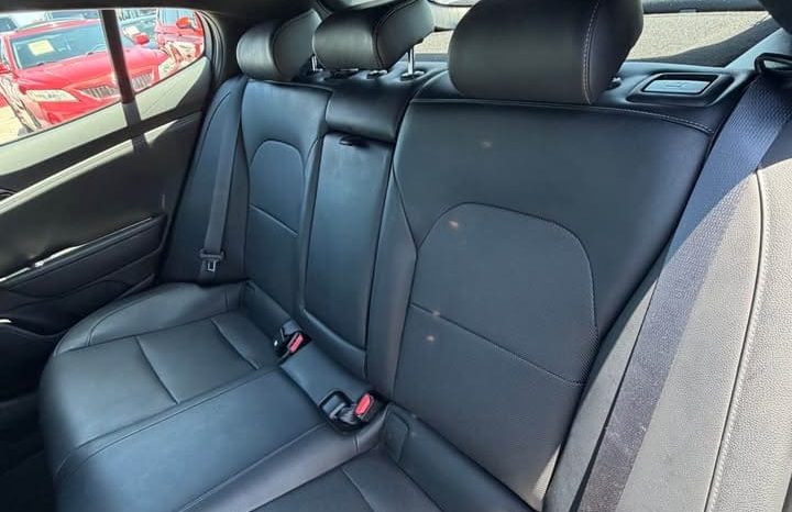 
								2021 Kia stinger GT-Line AWD full									