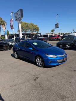 
										2017 Chevrolet volt full									
