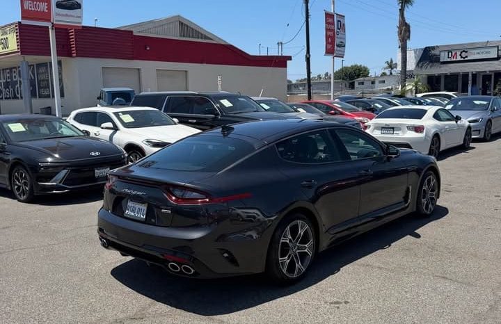 
								2021 Kia stinger GT-Line AWD full									