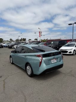 
										2016 Toyota prius full									