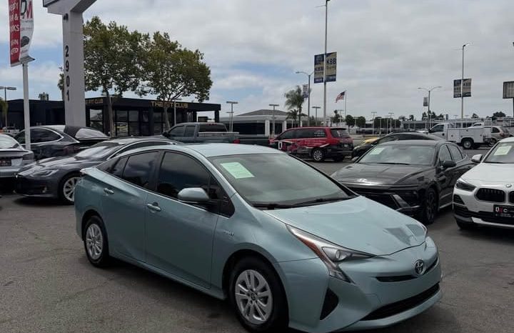 
								2016 Toyota prius full									