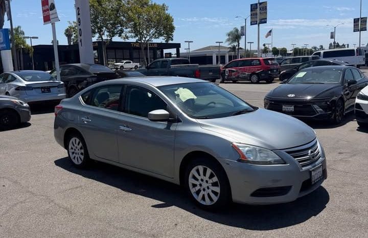
								2013 Nissan sentra full									