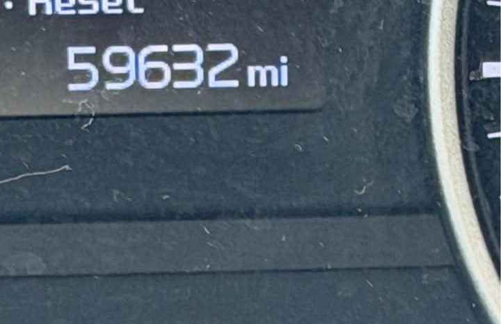 
								2021 Kia stinger GT-Line AWD full									