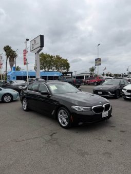
										2022 BMW 5 series 530i Sedan 4D full									