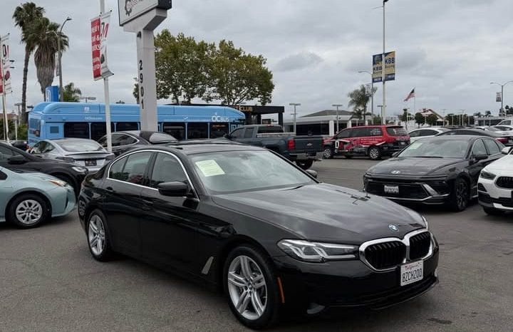 
								2022 BMW 5 series 530i Sedan 4D full									