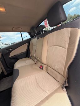 
										2016 Toyota prius full									