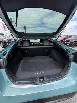 
										2016 Toyota prius full									