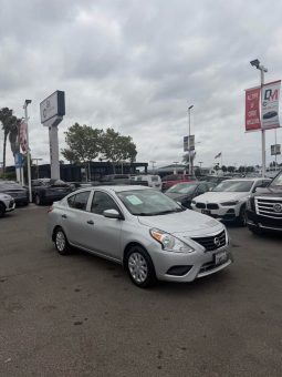 
										2016 Nissan versa full									