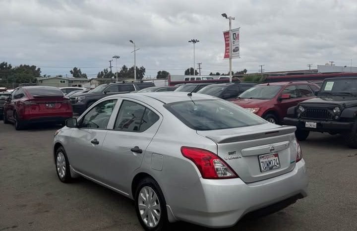 
								2016 Nissan versa full									