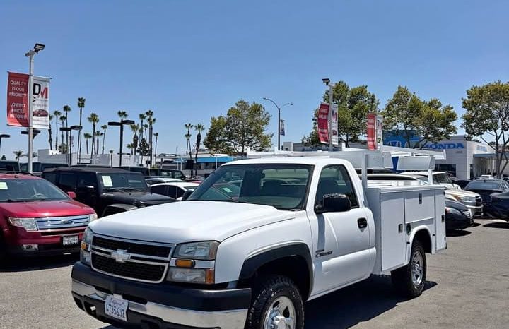 
								2006 Chevrolet silverado 2500 hd regular cab Duramax Diesel full									