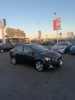
										2016 Chevrolet sonic full									