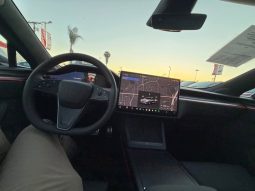 
										2026 Tesla model s Plaid Sedan 4D full									