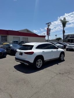 
										2021 Mercedes-Benz gla 250 full									