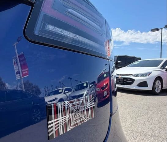 
								2023 Tesla model s Plaid Sedan 4D full									