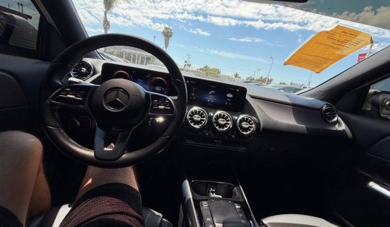 
								2021 Mercedes-Benz gla 250 full									