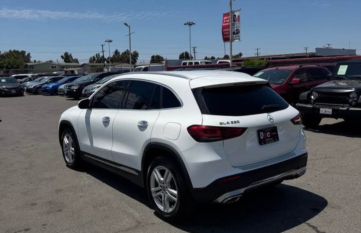 
								2021 Mercedes-Benz gla 250 full									