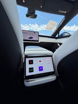 
										2023 Tesla model s Plaid Sedan 4D full									