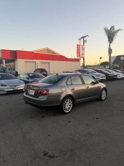 
										2008 Volkswagen jetta full									