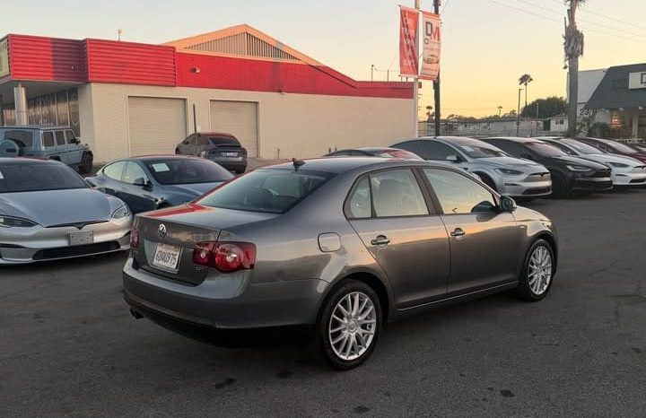 
								2008 Volkswagen jetta full									
