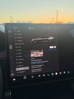 
										2026 Tesla model s Plaid Sedan 4D full									