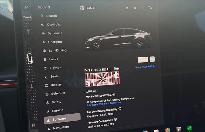 
								2026 Tesla model s Plaid Sedan 4D full									