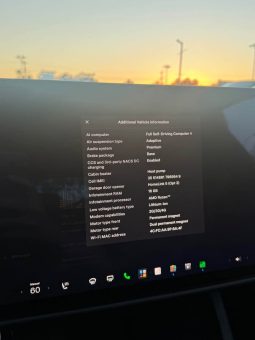 
										2026 Tesla model s Plaid Sedan 4D full									