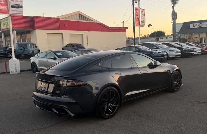 
								2026 Tesla model s Plaid Sedan 4D full									