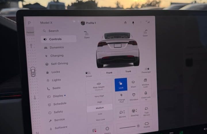 
								2026 Tesla model x Long Range Sport Utility 4D full									