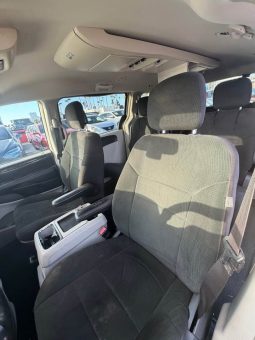 
										2012 Chrysler town & country full									