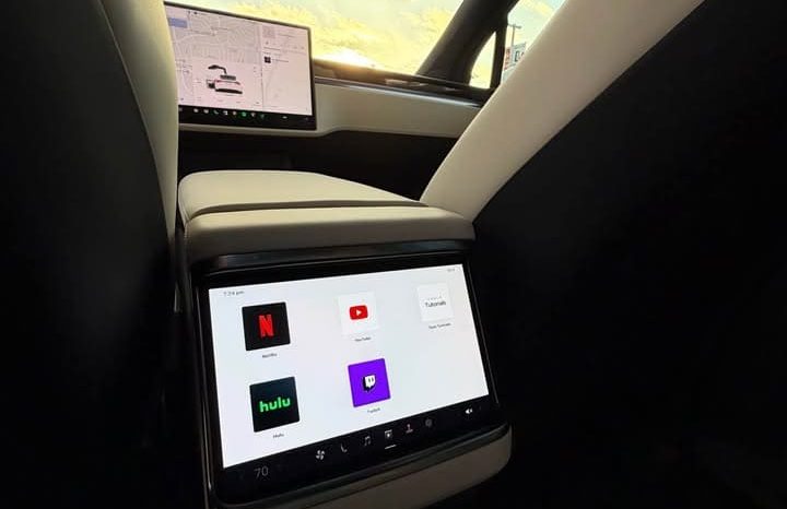 
								2026 Tesla model x Long Range Sport Utility 4D full									