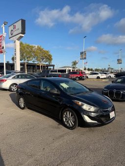 
										2015 Hyundai elantra full									