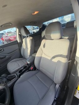 
										2015 Hyundai elantra full									