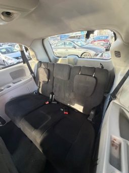 
										2012 Chrysler town & country full									