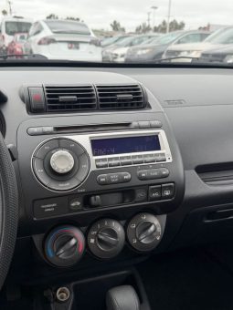 
										2007 Honda fit full									